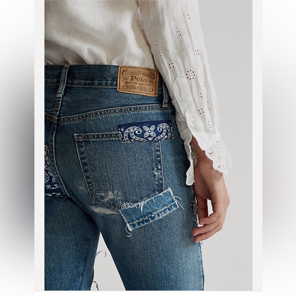 Ralph Lauren Polo
Avery Boyfriend Crop Distressed
Patchwork Jeans  size 27 - Picture 6 of 17